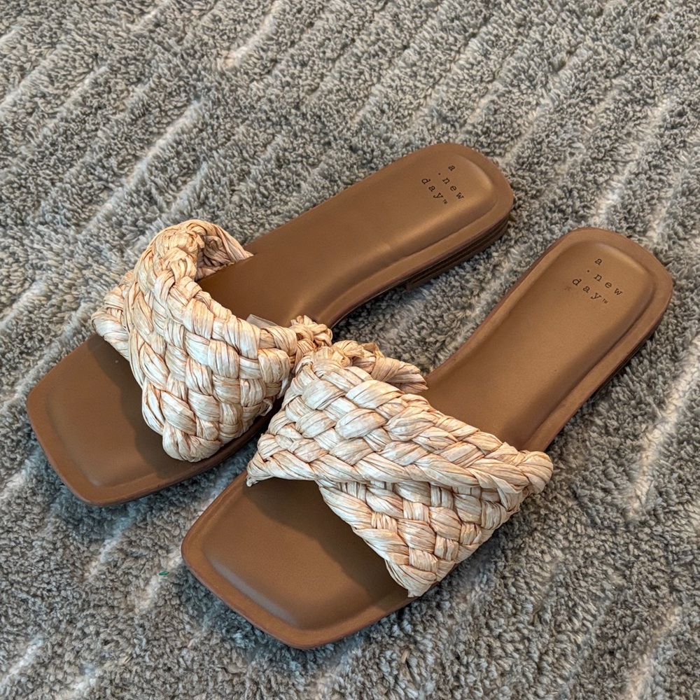 A New Day Women's Woven Slide Sandals - Cream and Brown